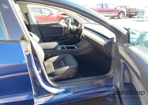 2021 Tesla Model 3 Performance Dual Motor All-Wheel Drive from USA, damaged, VIN 5YJ3E1EC4MF030861